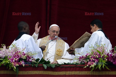 Papież Franciszek wygłasza orędzie Urbi et Orbi