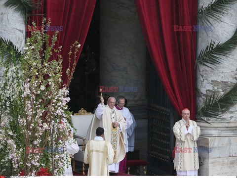 Papież Franciszek wygłasza orędzie Urbi et Orbi