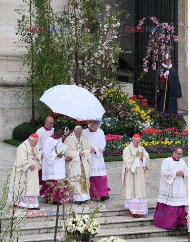 Papież Franciszek wygłasza orędzie Urbi et Orbi