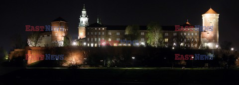 Wawel nocą