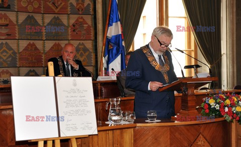 Opera Krakowska i Sobieslaw Zasada z Medalami Cracoviae Merenti