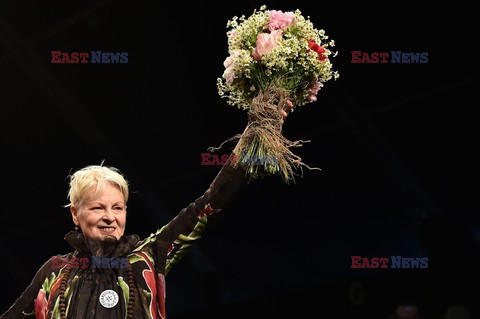 Pokazy mody męskiej w Mediolanie - lato 2016