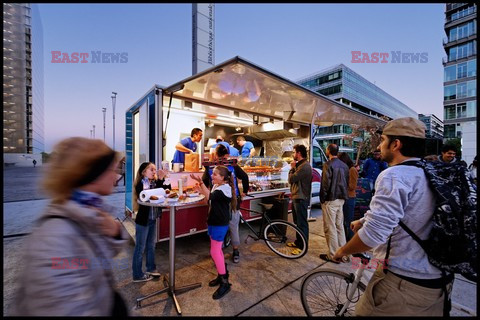 Paryskie food trucki - Le Figaro