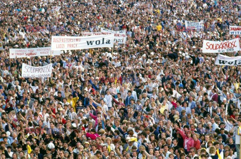 Trzecia pielgrzymka papieża Jana Pawła II do Polski 1987