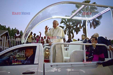 Papież Franciszek pielgrzymuje do Afryki