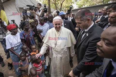 Papież Franciszek pielgrzymuje do Afryki