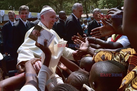 Papież Franciszek pielgrzymuje do Afryki