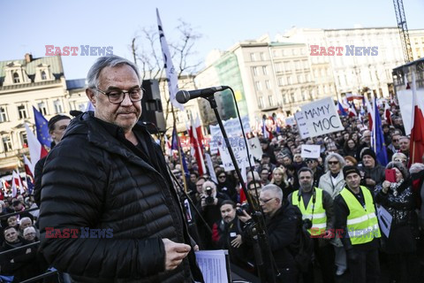 Manifestacja KOD w Krakowie