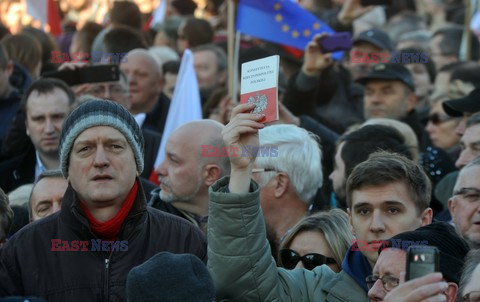 Manifestacja KOD w Krakowie