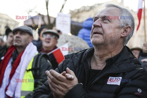 Manifestacja KOD w Krakowie