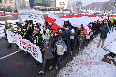 Manifestacje KOD