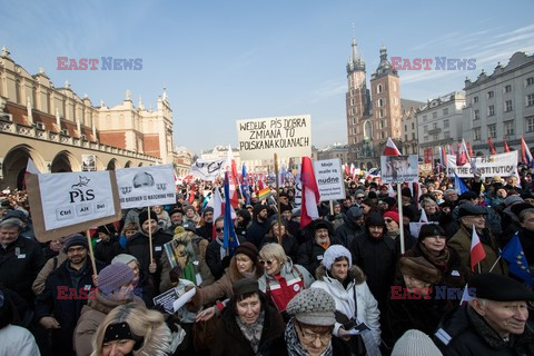 Manifestacje KOD