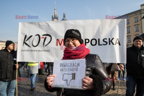 Manifestacje KOD