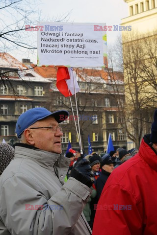 Manifestacje KOD