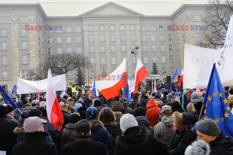 Manifestacje KOD