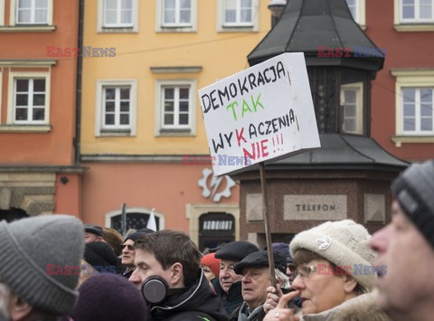 Manifestacje KOD