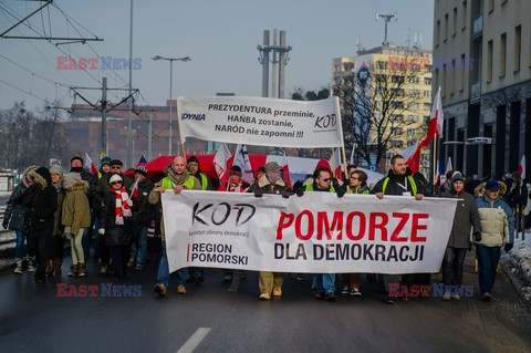 Manifestacje KOD