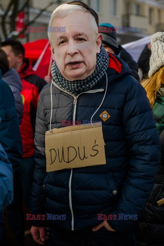 Manifestacje KOD