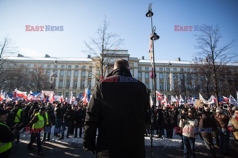 Manifestacje KOD