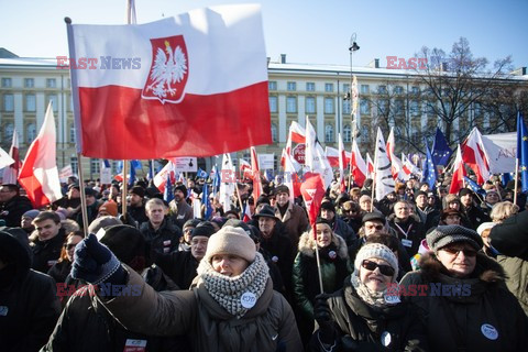 Manifestacje KOD