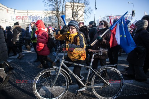 Manifestacje KOD