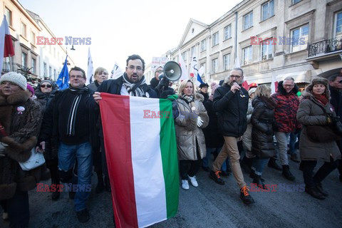 Manifestacje KOD