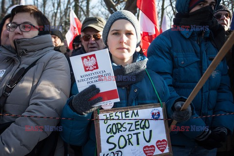 Manifestacje KOD