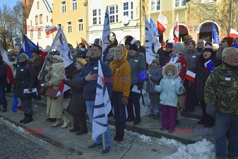 Manifestacje KOD