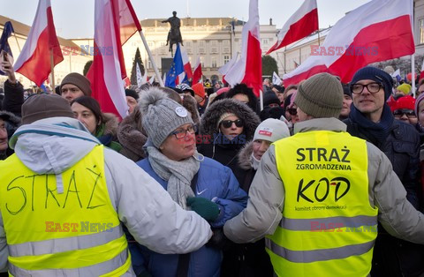 Manifestacje KOD