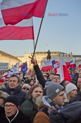 Manifestacje KOD