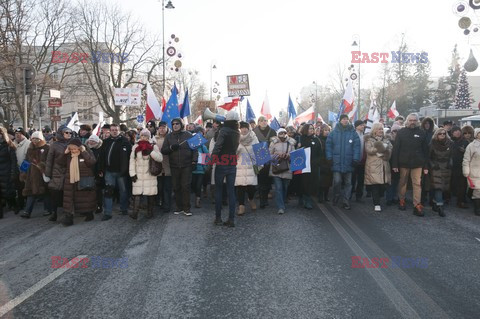 Manifestacje KOD