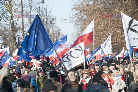 Manifestacje KOD