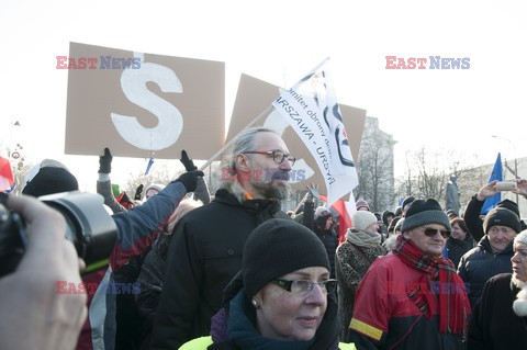 Manifestacje KOD