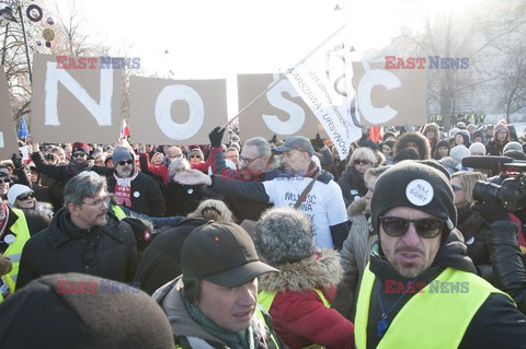 Manifestacje KOD