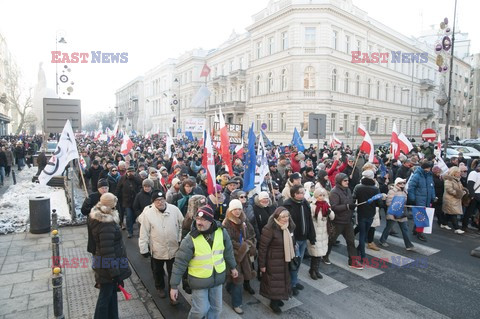 Manifestacje KOD