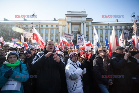 Manifestacje KOD