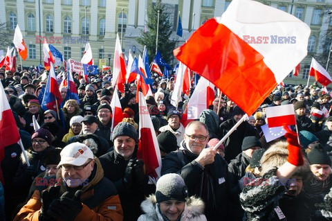 Manifestacje KOD