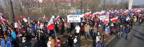 Demonstracja KOD w obronie Lecha Wałęsy w Warszawie