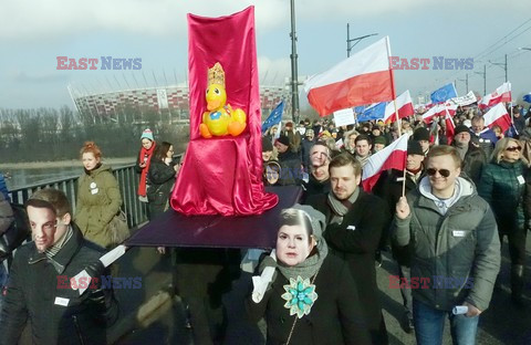 Demonstracja KOD w obronie Lecha Wałęsy w Warszawie