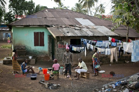 Opieka medyczna w Liberii - Eyevine