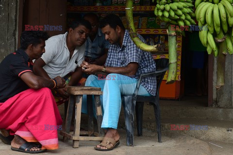 Szafiry ze Sri Lanki - AFP