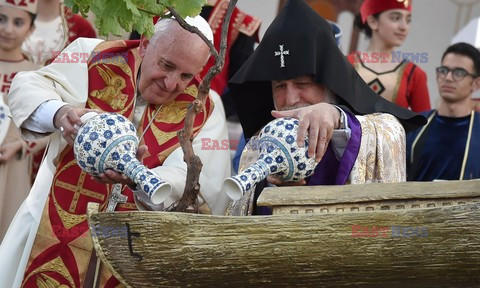 Papiez Franciszek w Armenii