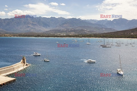 Podróże - Korsyka - Capital Pictures