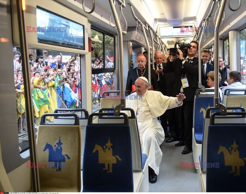 ŚDM 2016 - Papiez podróżuje tramwajem - Przekazanie kluczy do bram Krakowa