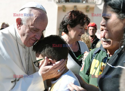 Spontaniczna wizyta Papieża Franciszka w Amatrice i Accumoli