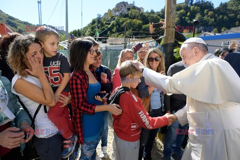 Spontaniczna wizyta Papieża Franciszka w Amatrice i Accumoli