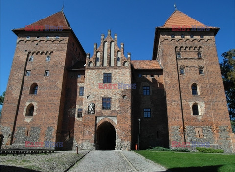 Zamki i pałace Polski KCh