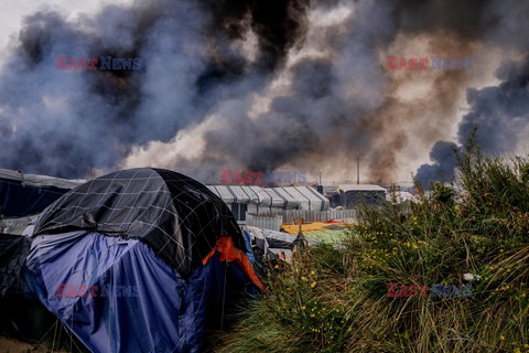 Koniec obozu Jungle w Calais - Redux