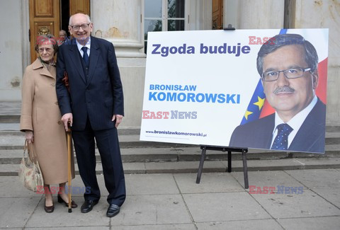 Honorowy komitet poparcia Bronisława Komorowskiego