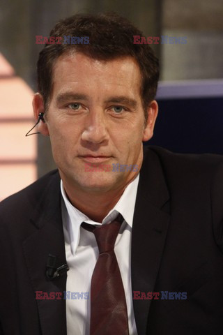 Clive Owen w hiszpańskiej telewizji